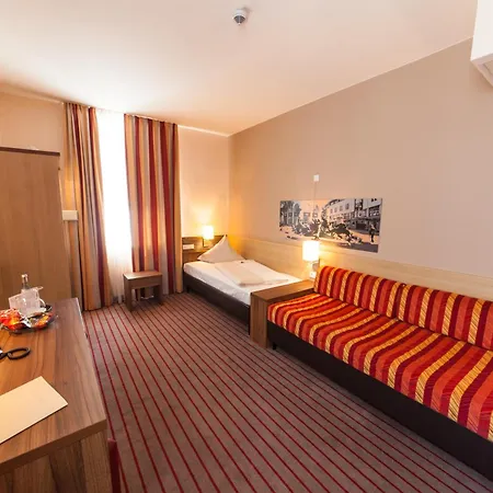 Hotel Novina Tillypark Nuremberg