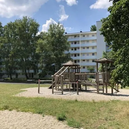 Gemuetliche 3 Mit Balkon Und Fernblick Apartment *