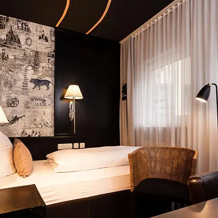 Western Am Hauptbahnhof 3*