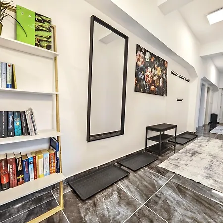 Designer Loft Fuer Bis Zu 15, Whirlpool, Infrarotsauna, Billard, Pokertisch, 2 Baeder *