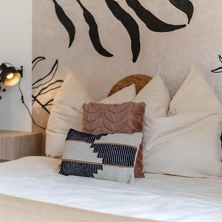 Lexapartments Altstadt Zentral 80qm In Lorenz