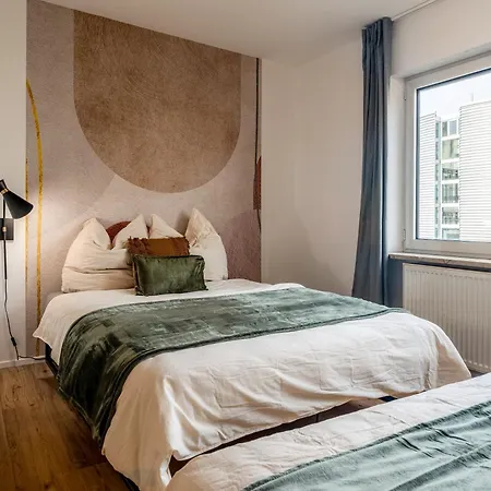 Lexapartments Altstadt Zentral 80qm In Lorenz *