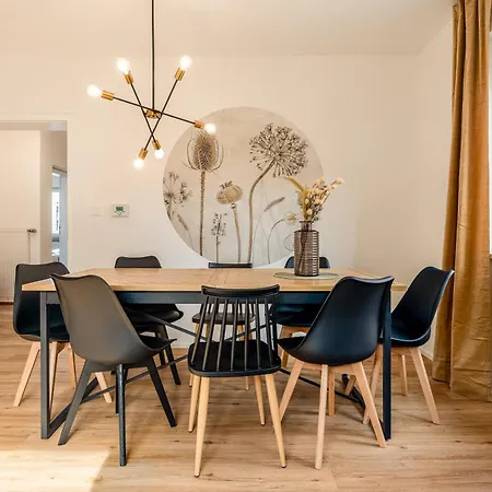 Lexapartments Altstadt Zentral 80qm In Lorenz * Nuremberg