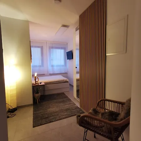 Smartapart - Design - Favorite Place - Full Equipment - Public Transport Apartment *