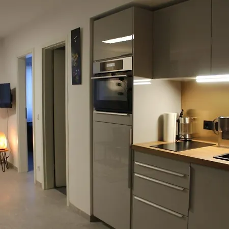 Smartapart - Design - Favorite Place - Full Equipment - Public Transport Apartment