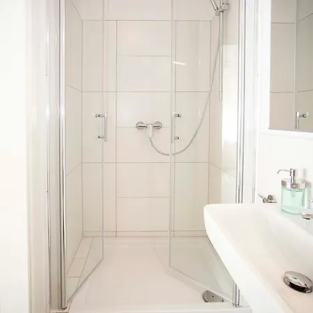 Guest house Koehn51, Zentral Gelegene, Stilvoll Eingerichtete Mit Eigener Teekueche