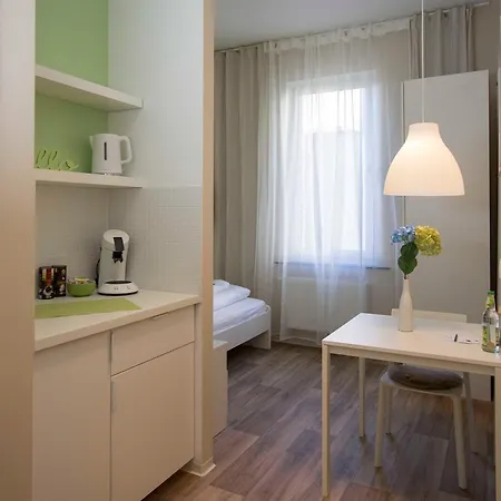 Koehn51, Zentral Gelegene, Stilvoll Eingerichtete Mit Eigener Teekueche Guest house Nuremberg
