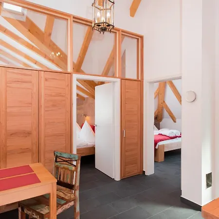 Bio Kunstquartier Otel Stein