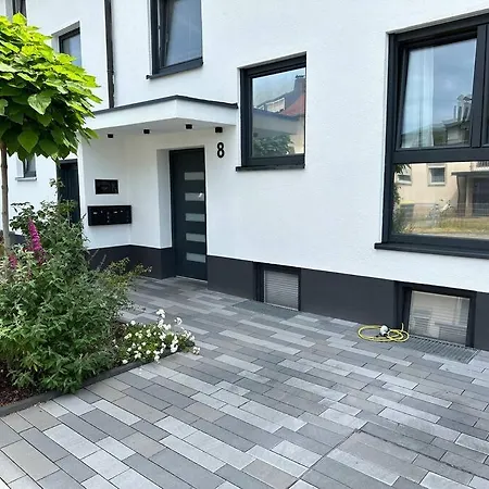 Familienparadis Pool Garten Grill Parkplatz Fitness Tischtennis Apartment