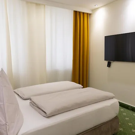 - Altstadt Apartment *