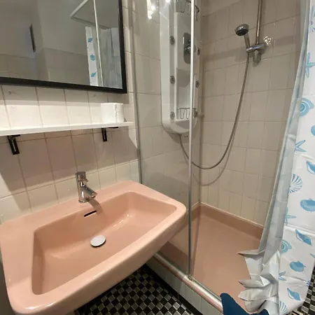 3-zimmer-wohnung Mit Terrasse Und 2 Schlafzimmern