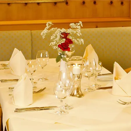Arvena Park Hotel