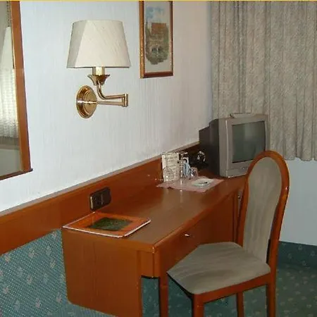 Hotel Luga Núremberg