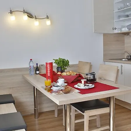Hotel Falk Apartmenthaus 3*
