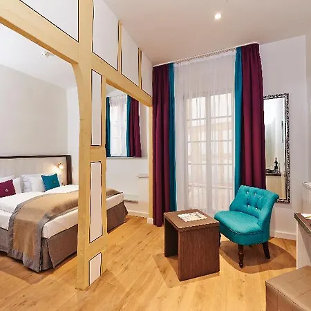 Elch Hotel