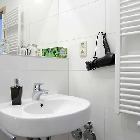 Hotel Falk Apartmenthaus 3*