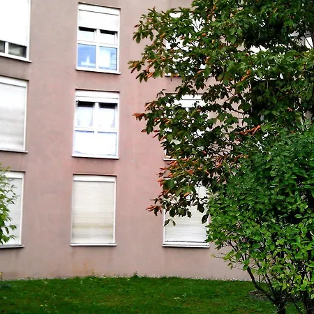 Apartment City U-bahn Muggenhof