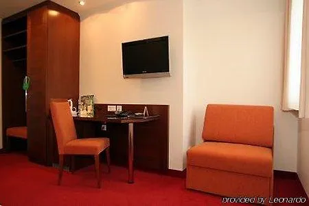 Otel Klughardt Nürnberg