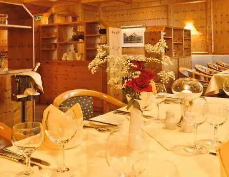 Hotel Arvena Park