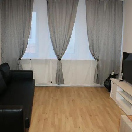 Center Apartment *