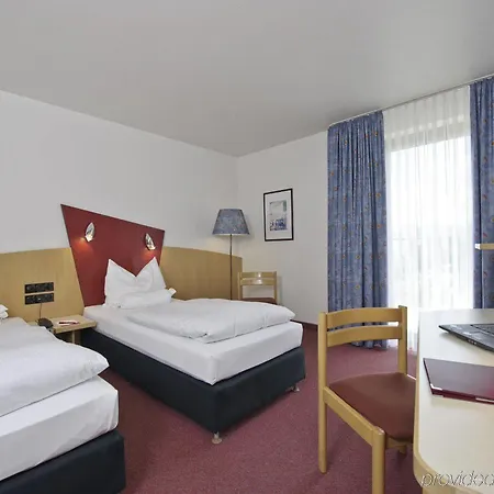 Arvena Park Hotel 4*