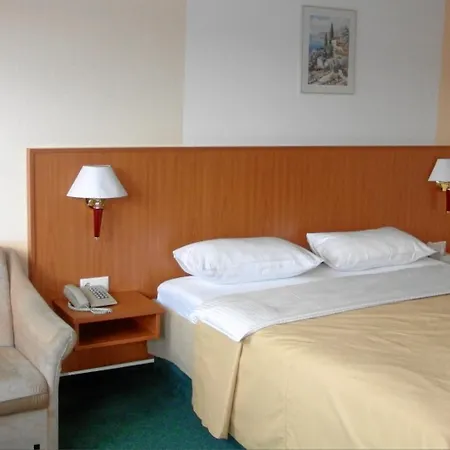 Langwasser Messe Nichtraucherhotel 3* Nuremberg