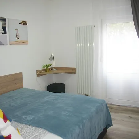 4rent Apartment *