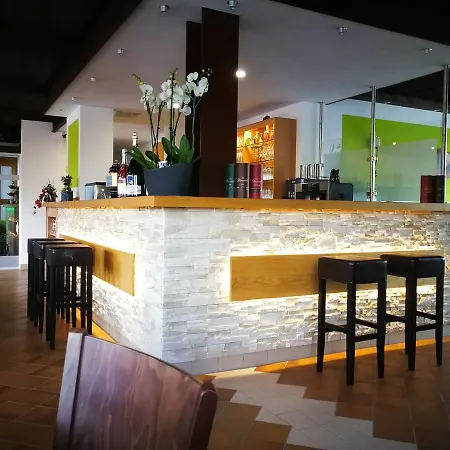Ario & Resturant Otel 4*