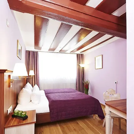 Hotel Elch 3*