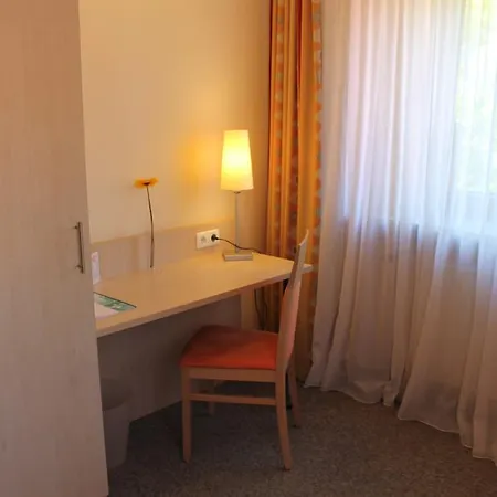 Petzengarten Gasthof 3*