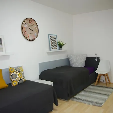 4rent *