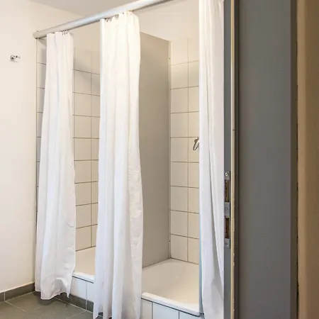1, 2, Sleep Messe Neurenberg