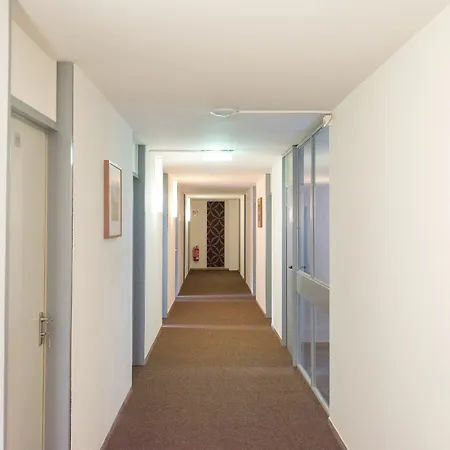 1, 2, Sleep Messe Hotel *