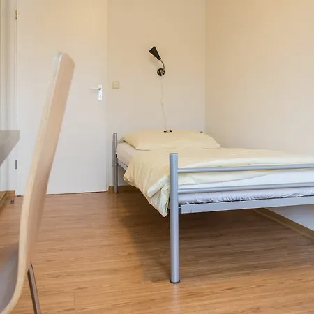 1, 2, Sleep Messe Neurenberg