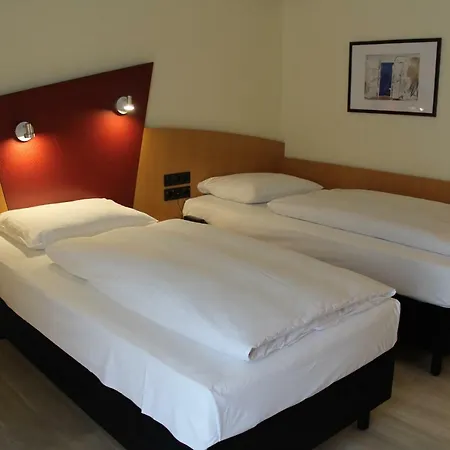 Arvena Park 4*