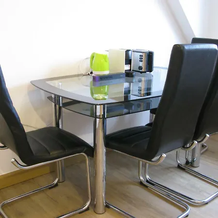 Apartmán Messe-/ferienwohnung *