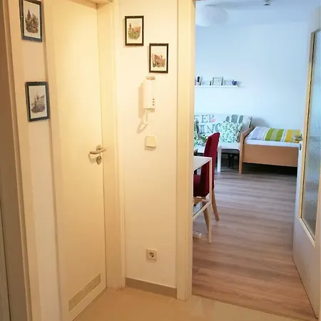 Quiet City-apt, 4min City-center, 18min Fair Nuernberg!!! Apartment