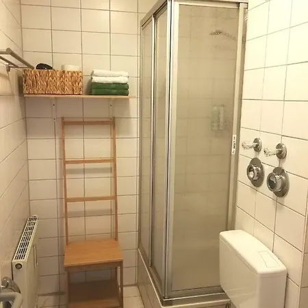 Apartment Quiet City-apt, 4min City-center, 18min Fair Nuernberg!!! *