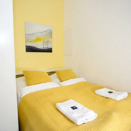 Ferienwohnung Nurnberg, Nahe U-bahn Apartment