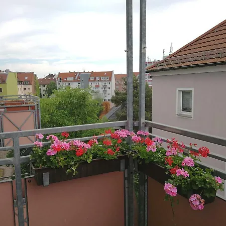 Quiet City-apt, 4min City-center, 18min Fair Nuernberg!!! Apartment *