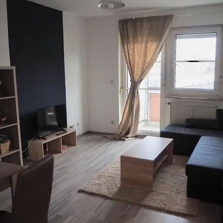 Walter-meckauer-straße Apartment