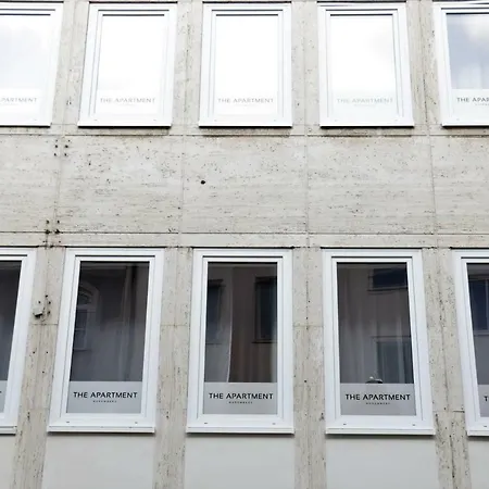 Center Apartment *
