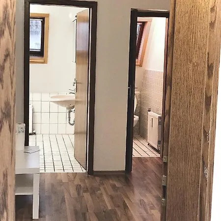 Kaiser Guest house 3*