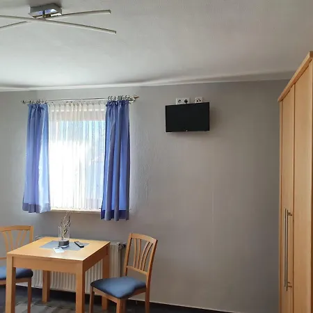 Aris Inn