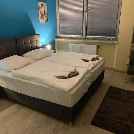 Hostel White Pearl 1