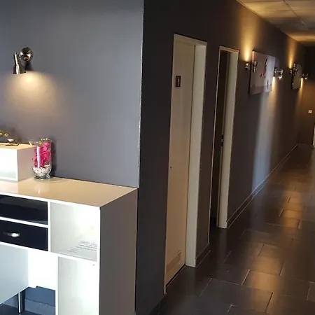 105 Hotell