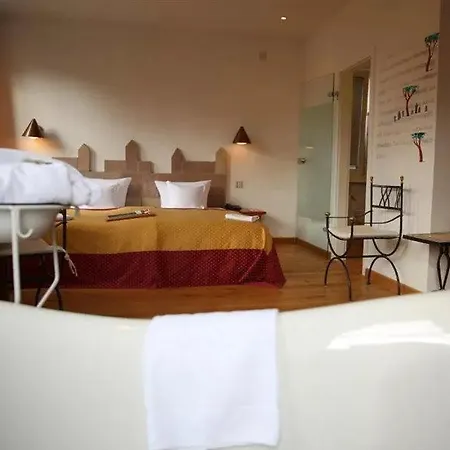 Drei Raben Hotel Norimberga