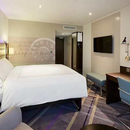 Hotel Premier Centre 3*