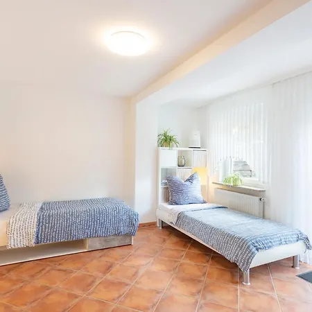 Gästezimmer 20 Min. Zur Messe&stadtzentrum Apartment Nürnberg