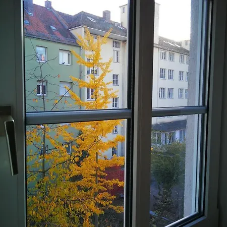 Next To Central-station, Fair 10min Apartment *